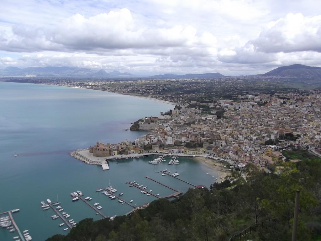 Zu Pippinu Appartement Castellammare del Golfo Buitenkant foto